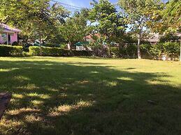 Chomtawan Home