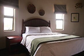 Manong Game Lodge