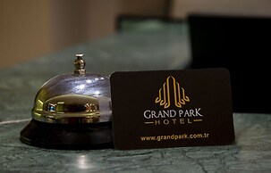 Grand Park Hotel