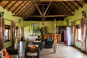 Pakuba Safari Lodge