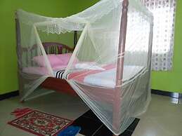Sipi Travellers Lodge