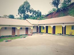 Sipi Travellers Lodge