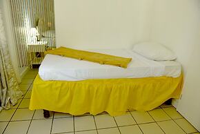 Pineapple Suites