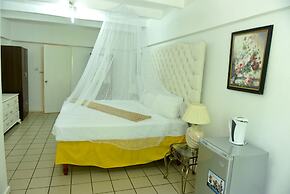 Pineapple Suites