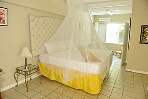Pineapple Suites