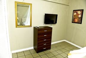 Pineapple Suites