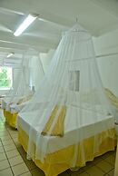 Pineapple Suites