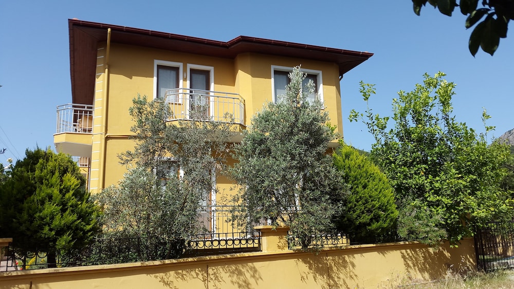 Sirman Suite Boutique Hotel