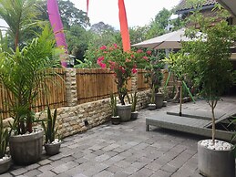 DeRose Guest House Canggu Bali