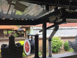 DeRose Guest House Canggu Bali
