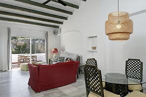 APARTAMENTOS PUERTO MARINA DEL ESTE