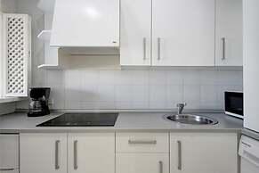 APARTAMENTOS PUERTO MARINA DEL ESTE