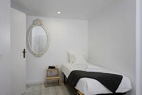 APARTAMENTOS PUERTO MARINA DEL ESTE