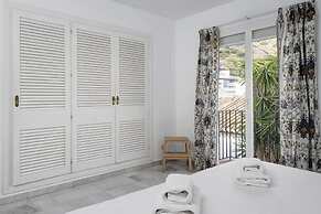 APARTAMENTOS PUERTO MARINA DEL ESTE