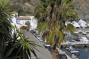 APARTAMENTOS PUERTO MARINA DEL ESTE