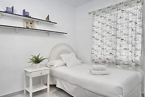 APARTAMENTOS PUERTO MARINA DEL ESTE
