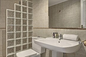 APARTAMENTOS PUERTO MARINA DEL ESTE