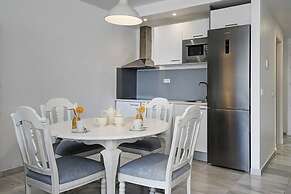 APARTAMENTOS PUERTO MARINA DEL ESTE