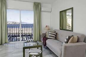 APARTAMENTOS PUERTO MARINA DEL ESTE