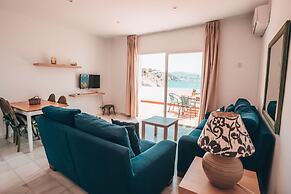 APARTAMENTOS PUERTO MARINA DEL ESTE