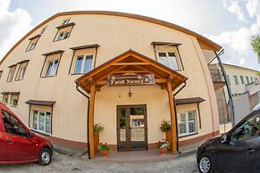 Grand Hostel