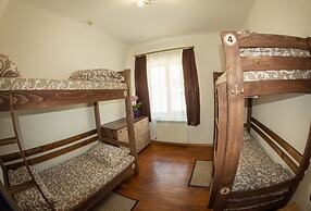 Grand Hostel