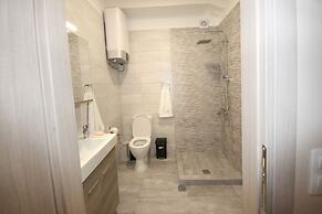 G&M Luxury Studios