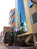 Hotel Solís Dies