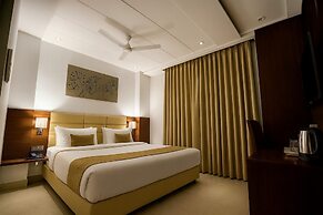 HOTEL TEN SQUARE - 5 Minutes from The Taj Mahal