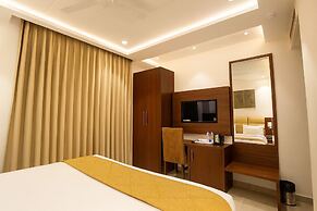 HOTEL TEN SQUARE - 5 Minutes from The Taj Mahal