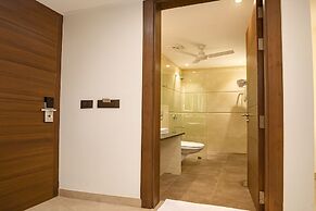 HOTEL TEN SQUARE - 5 Minutes from The Taj Mahal