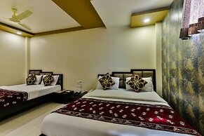 Guest Inn Residency