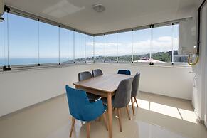 Golden Star Suites