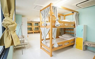 Dian Hotel Namba - Hostel