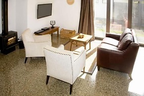 Pembroke Villa