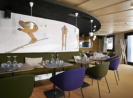 Hôtel Mil8