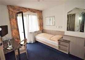 Hotel Alena