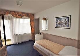Hotel Alena