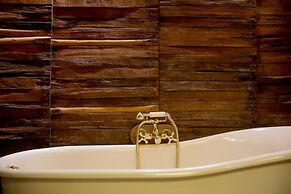 Domaine des Etangs, Auberge Collection