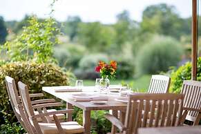 Domaine des Etangs, Auberge Collection