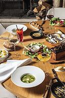 Domaine des Etangs, Auberge Collection