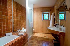 Domaine des Etangs, Auberge Collection