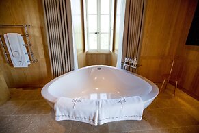 Domaine des Etangs, Auberge Collection