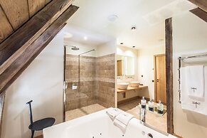 Domaine des Etangs, Auberge Collection