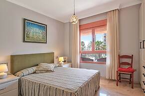 Sea view terrace apartment wifi parking