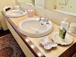 Opera Deluxe B&B