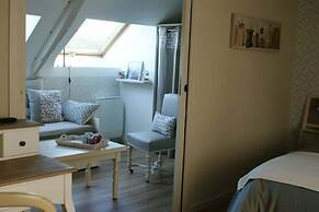 Aux Agapanthes