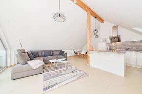 Bella Vista