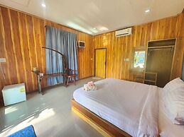Koh Kood Far East Resort