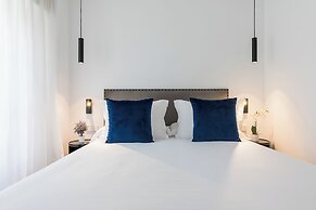 Feelathome Waldorf Suites Apartments
